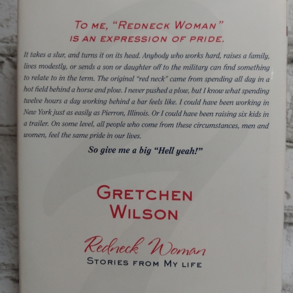 Redneck Woman Gretchen Wilson story book 202pages - Picture 7 of 7